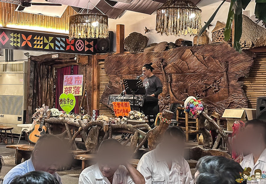 城市部落 聚餐 原住民 左營聚餐 聚會 母親節 尾牙 招牌桶烤雞 黃金脆皮雞 風味菜 獨門 私房料理 包廂