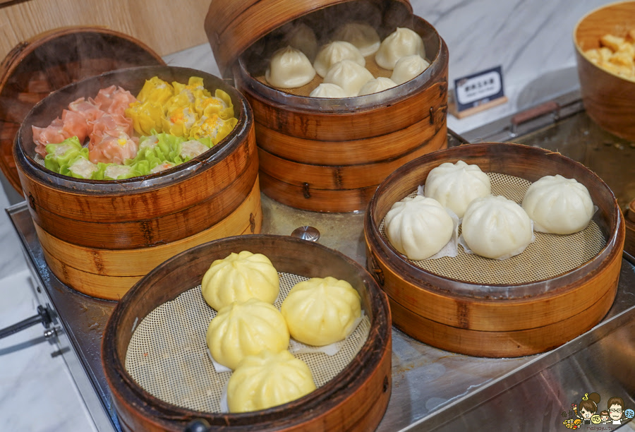 牛室炙燒牛排 高雄牛排 平價牛排 套餐 親子 兒童節 露營 聚餐 台式 披薩 珍珠奶茶 熊熊奶茶 高雄 必吃 全家