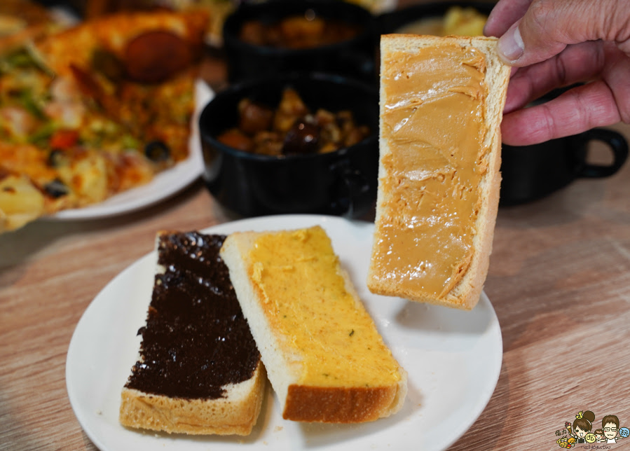 牛室炙燒牛排 高雄牛排 平價牛排 套餐 親子 兒童節 露營 聚餐 台式 披薩 珍珠奶茶 熊熊奶茶 高雄 必吃 全家