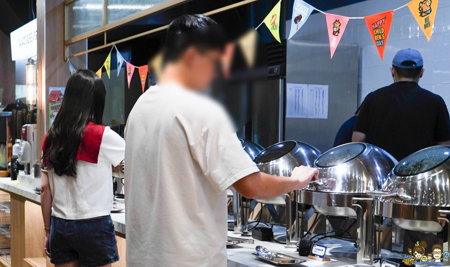 牛室炙燒牛排 高雄牛排 平價牛排 套餐 親子 兒童節 露營 聚餐 台式 披薩 珍珠奶茶 熊熊奶茶 高雄 必吃 全家