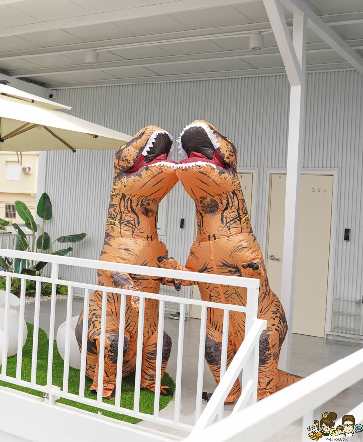 小琉球住宿推薦 住宿 包棟 小琉球 旅遊 獨棟 包場 家庭客 多人 多人住宿 小琉球好玩 旅遊 玩水 SUP 吃喝玩樂