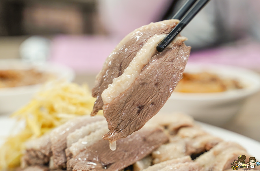 小琉球 鵝肉 私藏 美食 隱藏版 玖肆鴨霸 小琉球美食 必吃 在地人推薦 鴨肉飯 熱炒 桌菜 