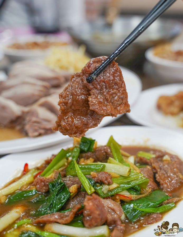 小琉球 鵝肉 私藏 美食 隱藏版 玖肆鴨霸 小琉球美食 必吃 在地人推薦 鴨肉飯 熱炒 桌菜 