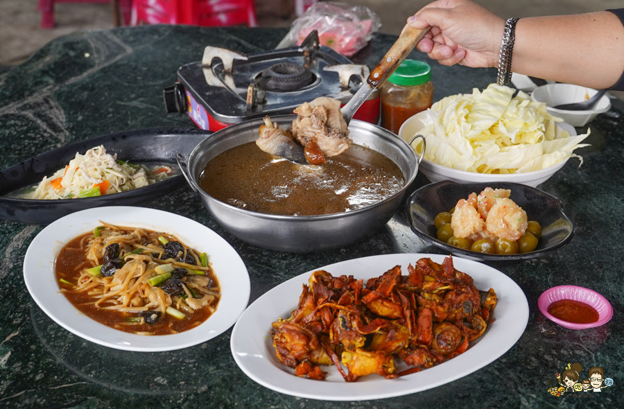 台南 梅嶺 龜丹溫泉 螢火蟲 網美餐廳 土雞城 旅遊 台南好吃好玩 推薦 必訪
