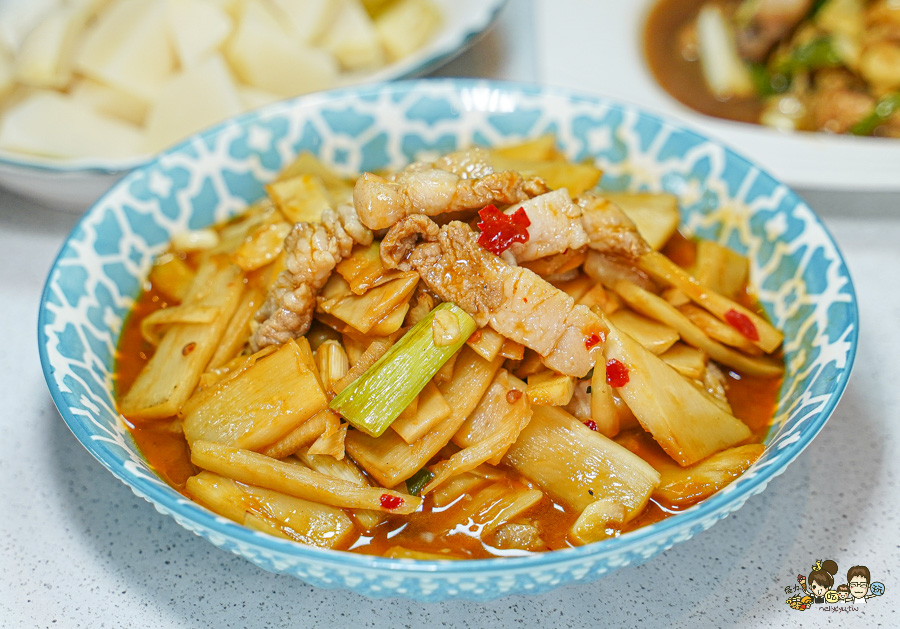 阿國鵝肉-高雄總店 高雄 必吃 聚餐 推薦 好停車 停車場 鵝肉 鍋物 熱炒 啤酒 燒烤 客製化 包廂 母親節