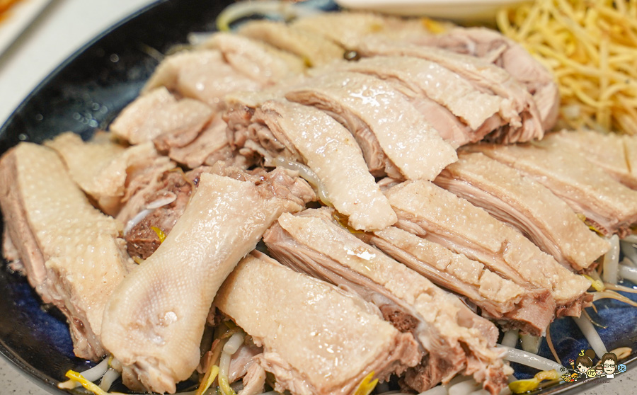 阿國鵝肉-高雄總店 高雄 必吃 聚餐 推薦 好停車 停車場 鵝肉 鍋物 熱炒 啤酒 燒烤 客製化 包廂 母親節