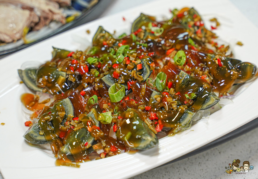 阿國鵝肉-高雄總店 高雄 必吃 聚餐 推薦 好停車 停車場 鵝肉 鍋物 熱炒 啤酒 燒烤 客製化 包廂 母親節