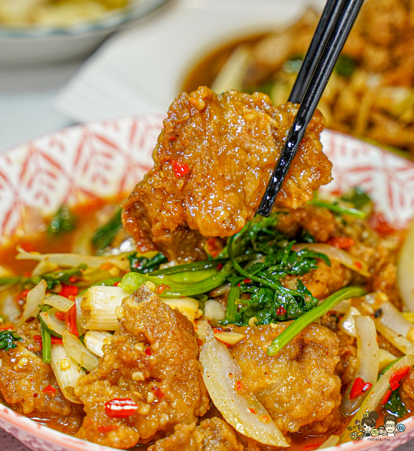 阿國鵝肉-高雄總店 高雄 必吃 聚餐 推薦 好停車 停車場 鵝肉 鍋物 熱炒 啤酒 燒烤 客製化 包廂 母親節