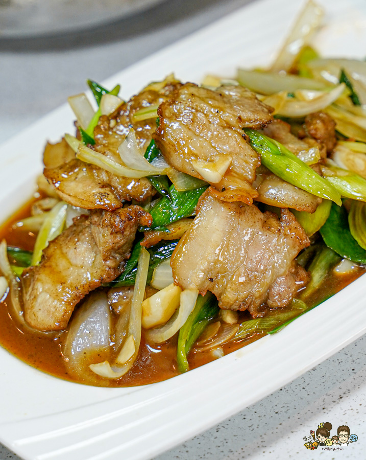 阿國鵝肉-高雄總店 高雄 必吃 聚餐 推薦 好停車 停車場 鵝肉 鍋物 熱炒 啤酒 燒烤 客製化 包廂 母親節