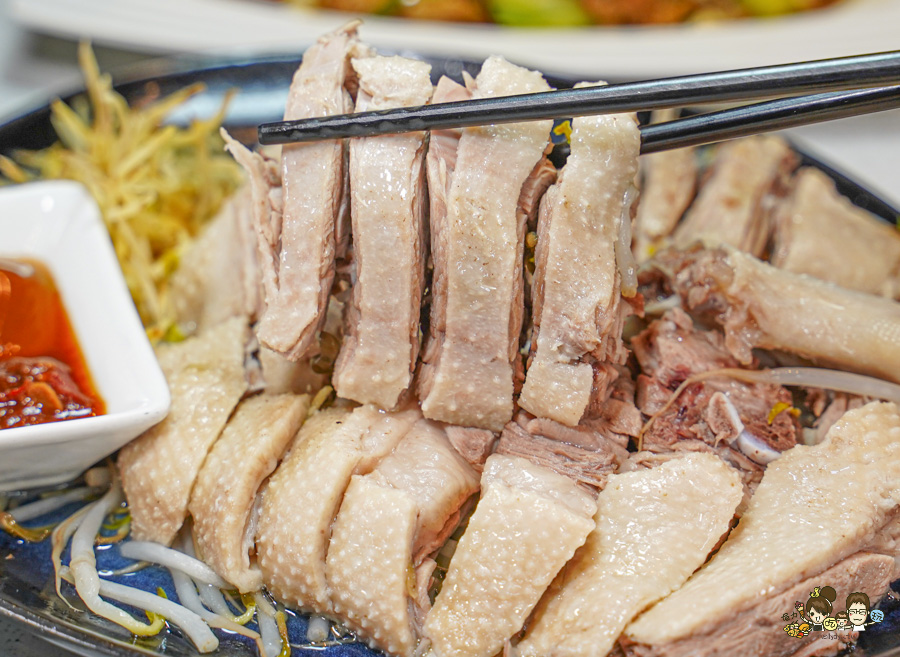 阿國鵝肉-高雄總店 高雄 必吃 聚餐 推薦 好停車 停車場 鵝肉 鍋物 熱炒 啤酒 燒烤 客製化 包廂 母親節