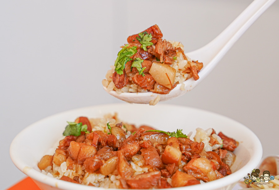 仁武美食 橋頭 老字號 燥佬爺 黃家肉燥飯 原橋仔頭黃加肉燥飯
