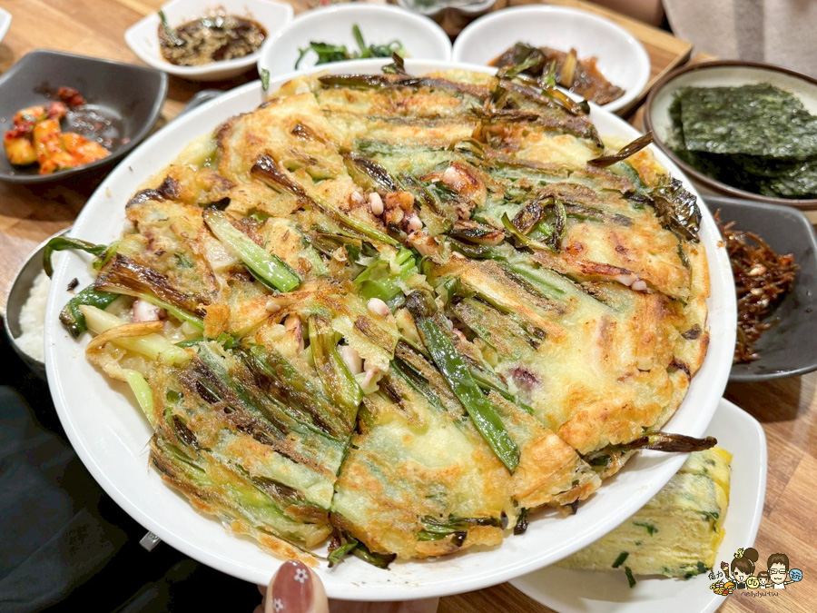 明洞美食 巷弄美食 打工人必吃 睿智食堂예지식당