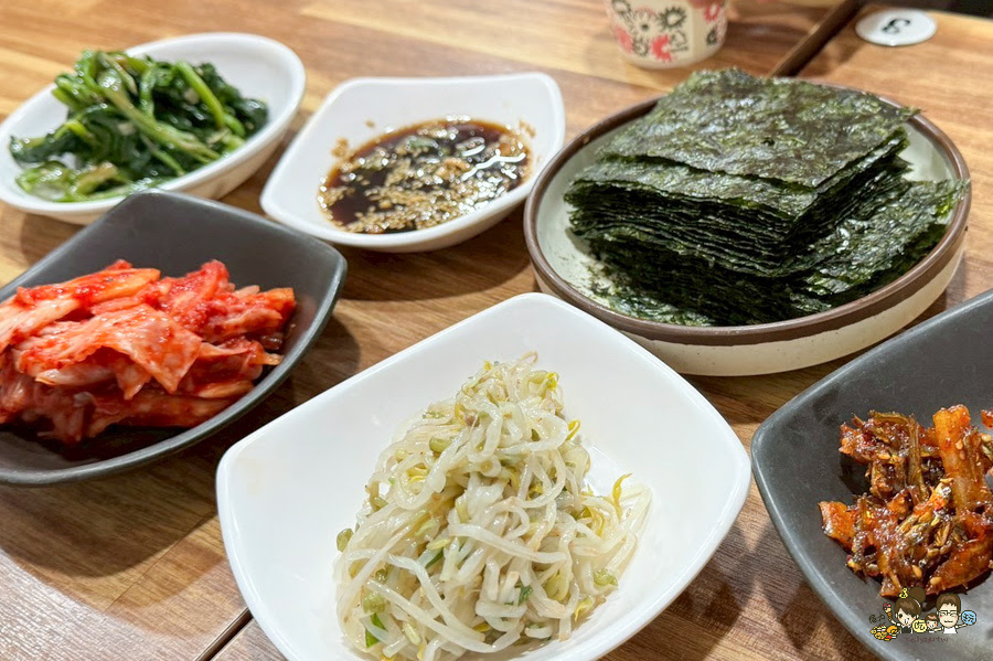 明洞美食 巷弄美食 打工人必吃 睿智食堂예지식당