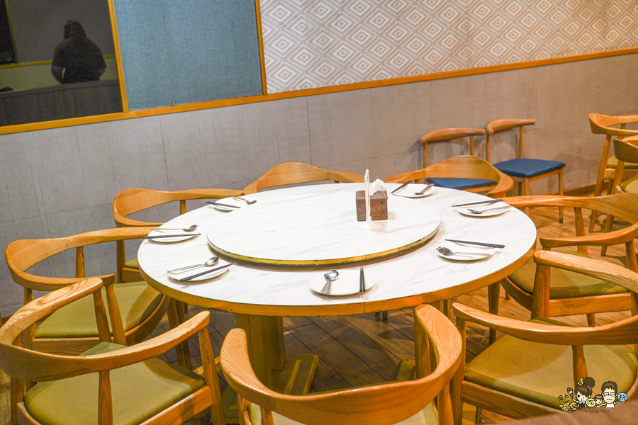 one泰平價泰式料理餐廳 泰式 泰國菜 緬甸 美食 美術館 必吃 合菜 私房料理 隱藏版 泰奶 