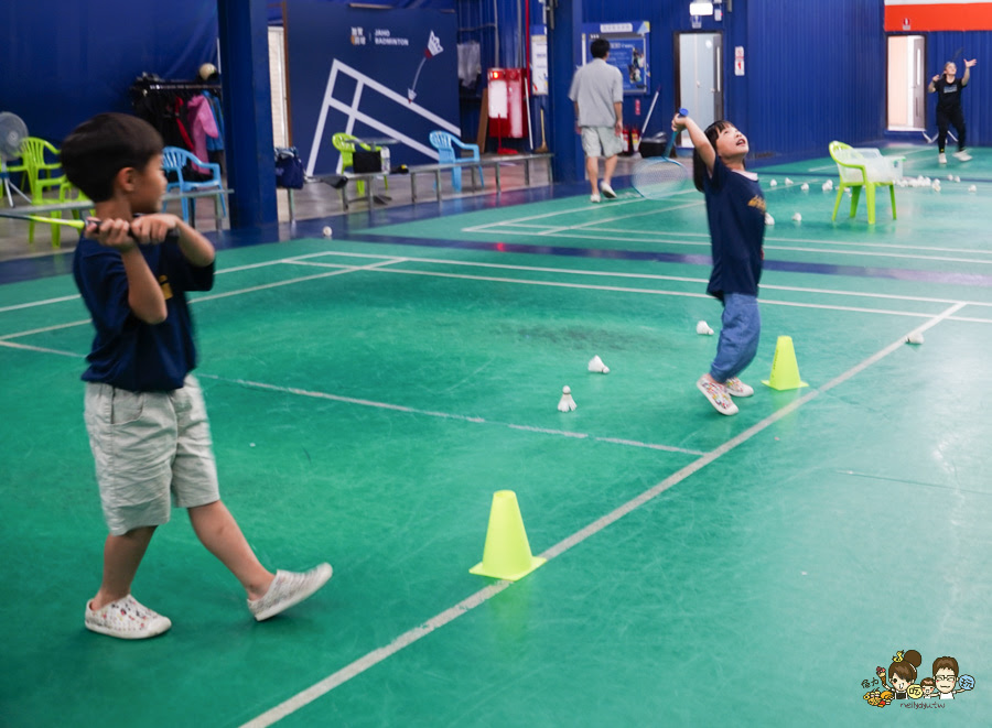 加賀羽球館 高雄羽球 加賀羽球夏令營 親子 兒童 暑假 課程 租借 訓練 活動