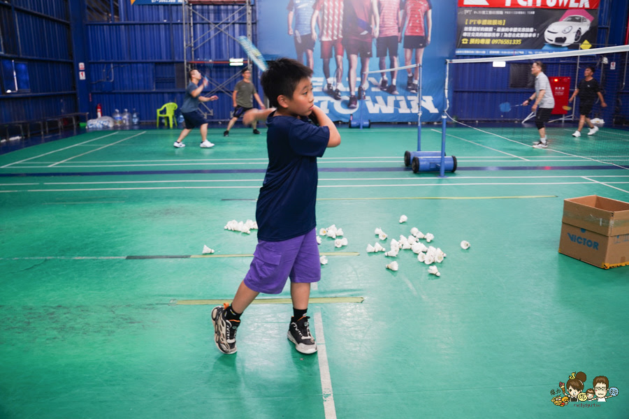 加賀羽球館 高雄羽球 加賀羽球夏令營 親子 兒童 暑假 課程 租借 訓練 活動