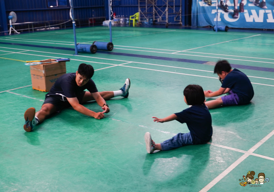 加賀羽球館 高雄羽球 加賀羽球夏令營 親子 兒童 暑假 課程 租借 訓練 活動