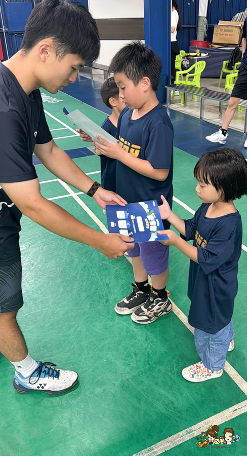 加賀羽球館 高雄羽球 加賀羽球夏令營 親子 兒童 暑假 課程 租借 訓練 活動