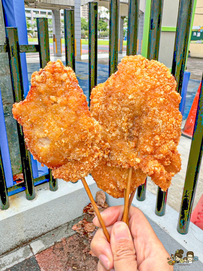鼎小古早味炸物 雞排 雞排串 雞肉串 香雞排 炸物 下午茶 巷弄 高雄雞排 銅板炸物