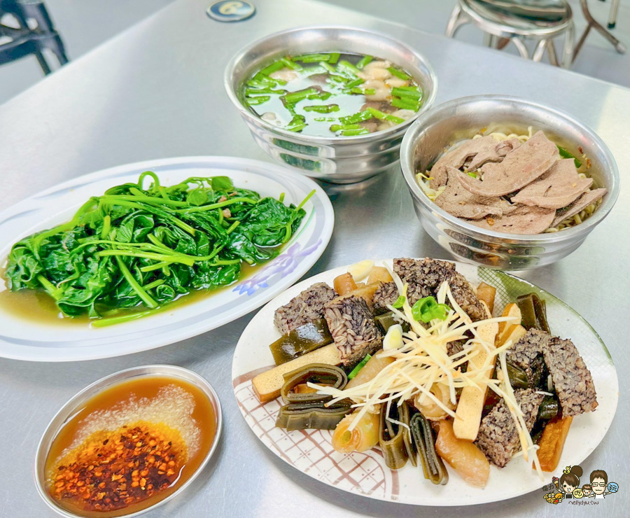 前金 阿婆仔麵 麵攤 高雄 老店 麵食 黑白切 豬肝 小吃 必吃