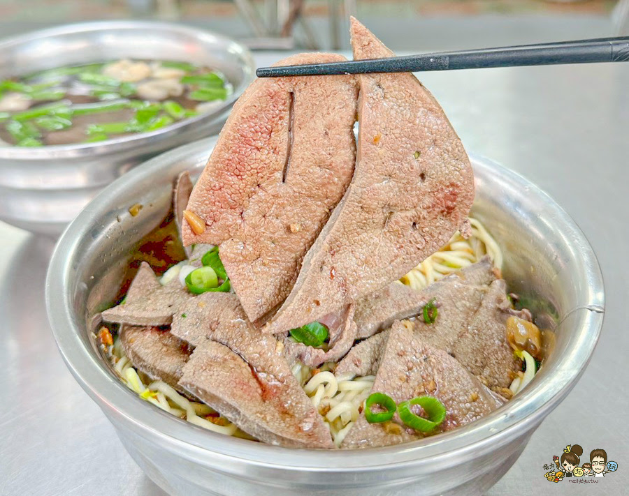 前金 阿婆仔麵 麵攤 高雄 老店 麵食 黑白切 豬肝 小吃 必吃