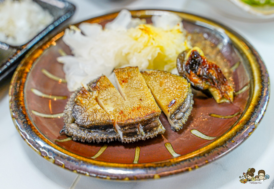 無菜單 高CP值 聚餐 慶生 約會 無菜單鐵板料理 日式 日本料理 海鮮 龍蝦 鮑魚 明水然 樂 高雄 必吃