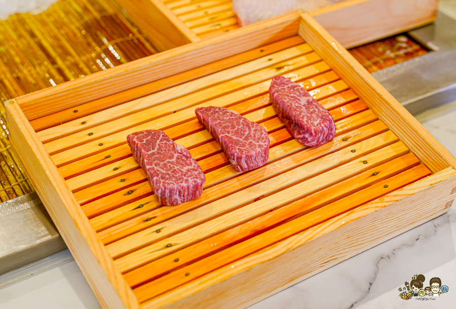無菜單 高CP值 聚餐 慶生 約會 無菜單鐵板料理 日式 日本料理 海鮮 龍蝦 鮑魚 明水然 樂 高雄 必吃