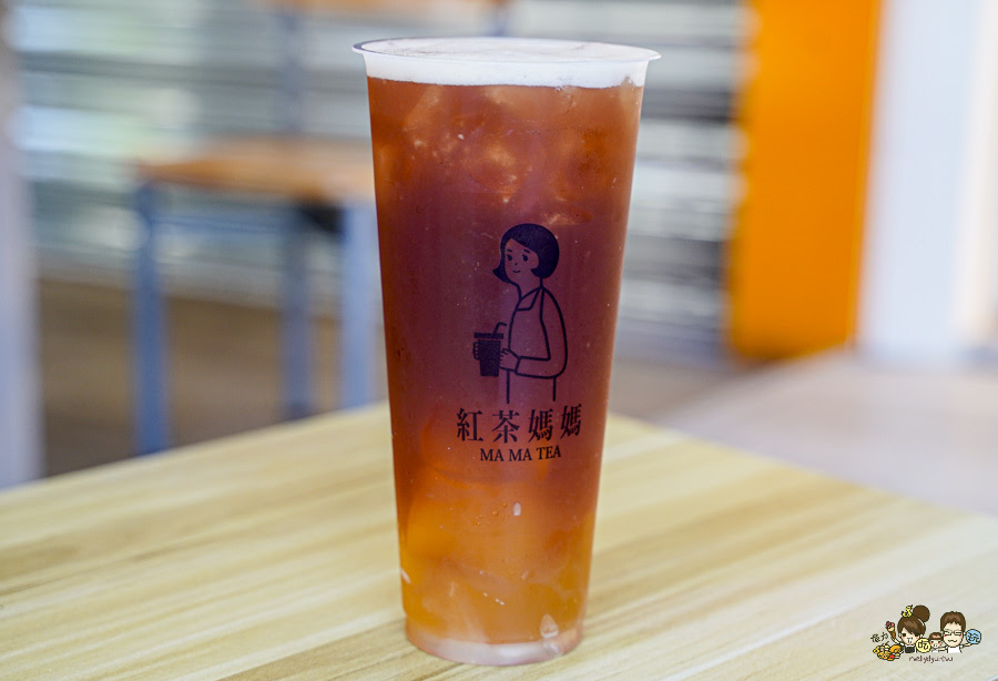 高雄 媽媽紅茶 首間 紅茶專賣 奶蓋 日月潭 手採茶 好喝 推薦 單品茶 無糖 奶茶 奶蓋