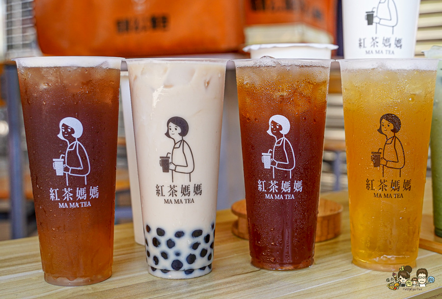 高雄 媽媽紅茶 首間 紅茶專賣 奶蓋 日月潭 手採茶 好喝 推薦 單品茶 無糖 奶茶 奶蓋