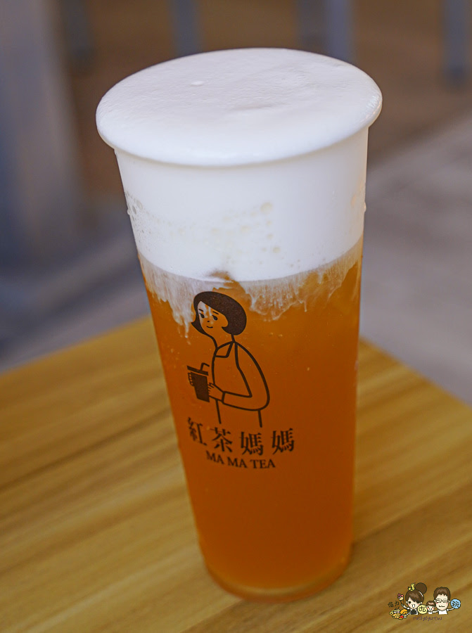 高雄 媽媽紅茶 首間 紅茶專賣 奶蓋 日月潭 手採茶 好喝 推薦 單品茶 無糖 奶茶 奶蓋