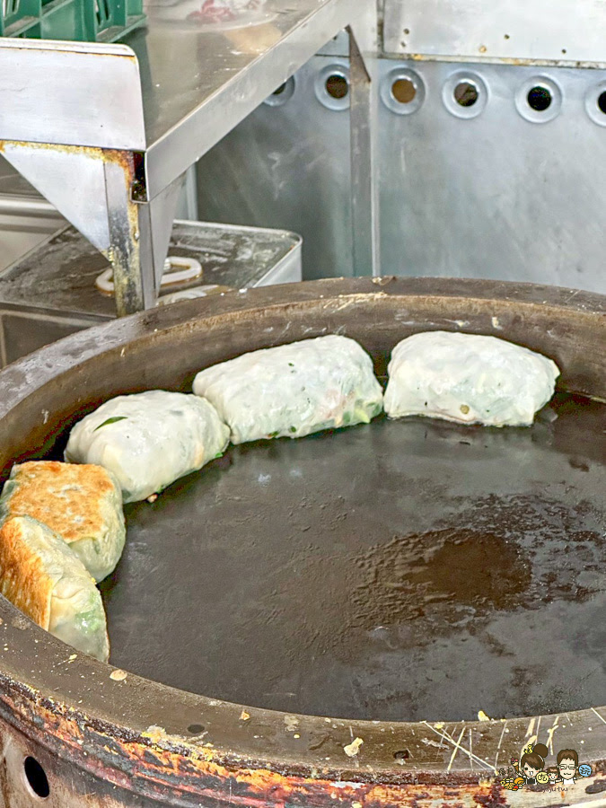 山東早點 韭菜盒 燒餅油條 傳統 傳承 老字號 老店 早餐 高雄早點 必吃 排隊 油條