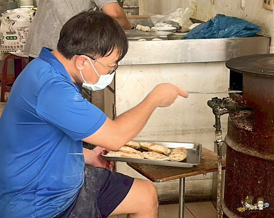 山東早點 韭菜盒 燒餅油條 傳統 傳承 老字號 老店 早餐 高雄早點 必吃 排隊 油條