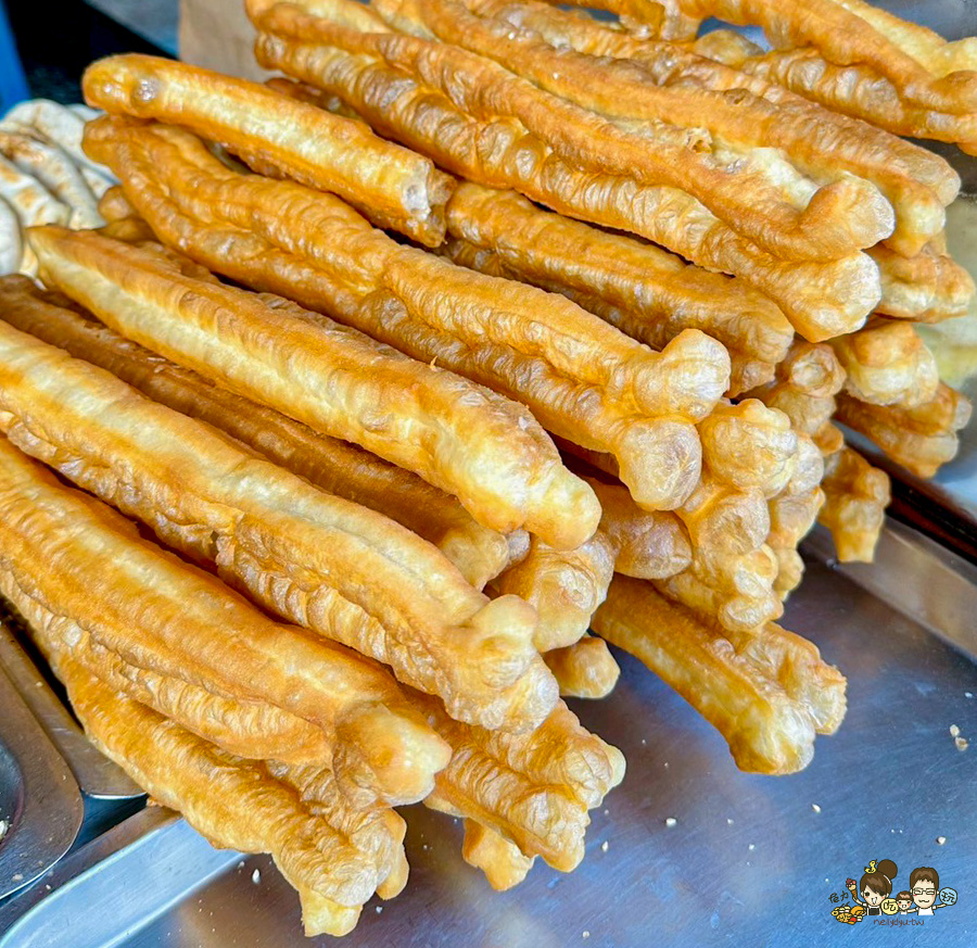 山東早點 韭菜盒 燒餅油條 傳統 傳承 老字號 老店 早餐 高雄早點 必吃 排隊 油條