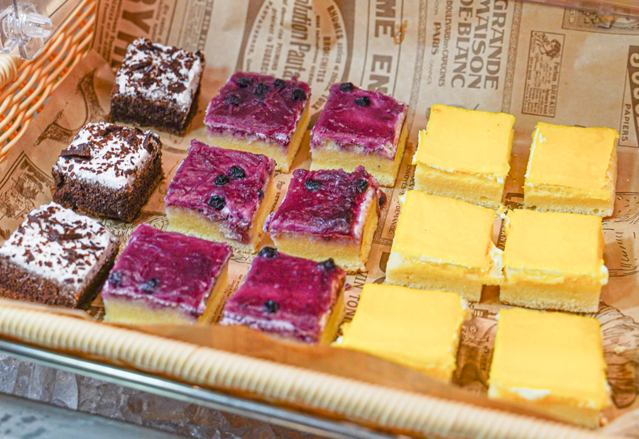 日落饗宴 必吃 好吃 親子 家庭客 高雄吃到飽 無限放題 披薩 義大利麵 燉飯