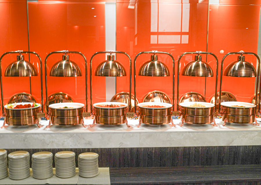 日落饗宴 必吃 好吃 親子 家庭客 高雄吃到飽 無限放題 披薩 義大利麵 燉飯