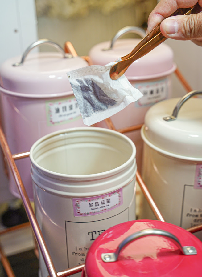 日落饗宴 必吃 好吃 親子 家庭客 高雄吃到飽 無限放題 披薩 義大利麵 燉飯