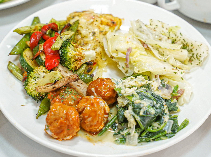 日落饗宴 必吃 好吃 親子 家庭客 高雄吃到飽 無限放題 披薩 義大利麵 燉飯