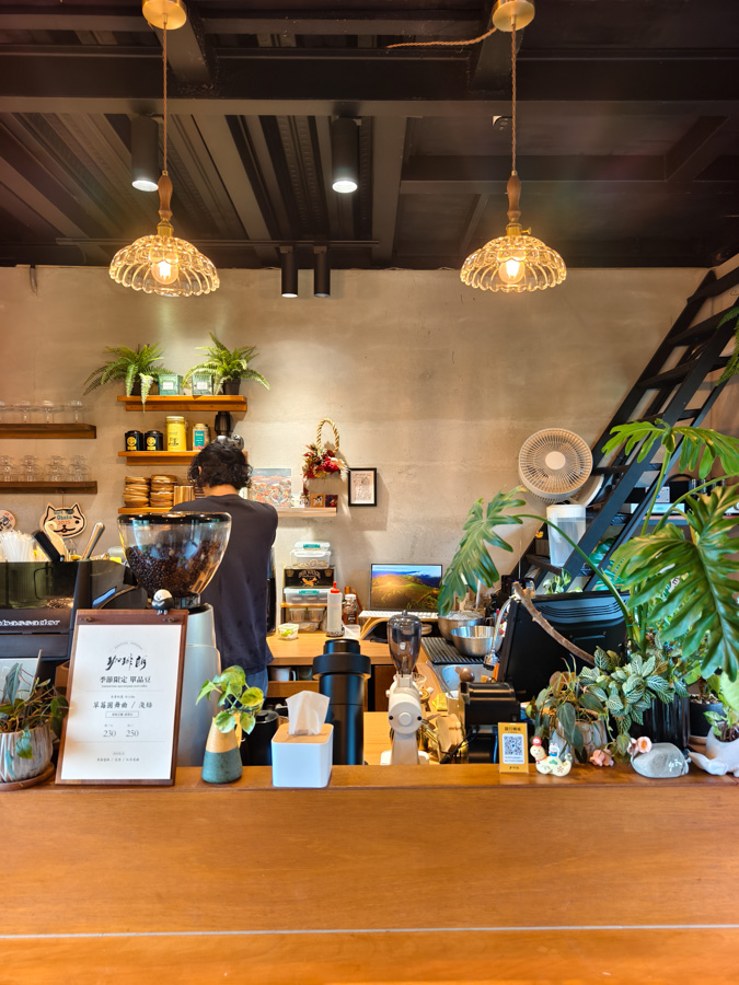 枋山秘境咖啡 珈琲朗 Coffee Lounge 墾丁恆春 秘境 海邊 海岸 夕陽 秘境 推薦 南下