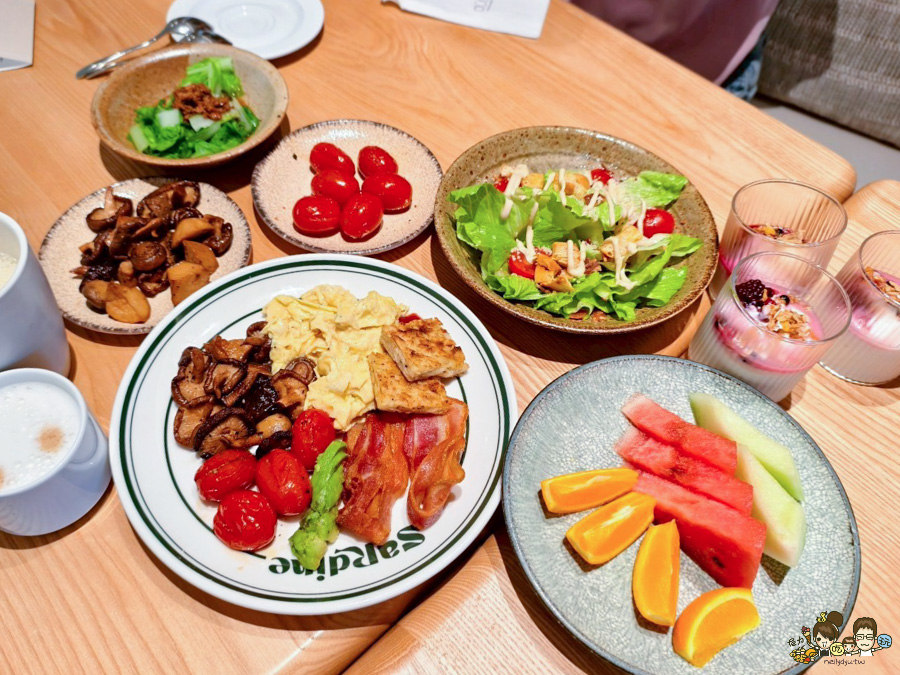 墾丁住宿 舒適 推薦 網美 恆春住宿 星級 飯店 泳池 美食 大推 