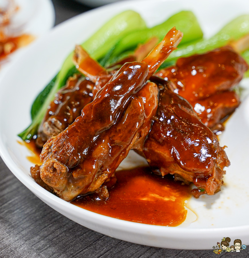 父親節 聚餐 聚會 桌菜 外帶 內用 芳師傅私房料理 高雄美食 推薦必吃 好吃 高雄 聚餐