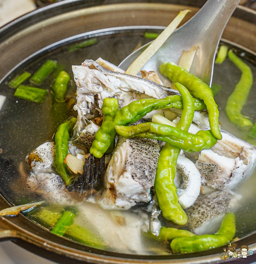 討海人海產 後壁湖生魚片 海鮮 百元生魚片 龍蝦 螃蟹 魚 現撈 漁夫料理 饕客 必吃 必訪 