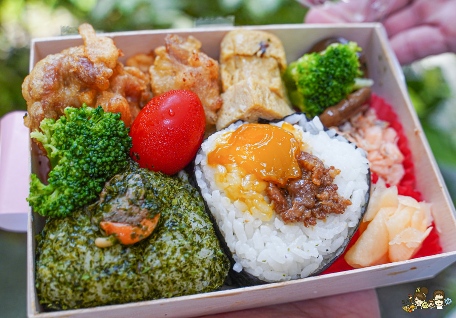 花漾和風 夢時代 百貨 飯糰 好吃 推薦 日式 日式餐盒 便當 快閃 獨家 爽口