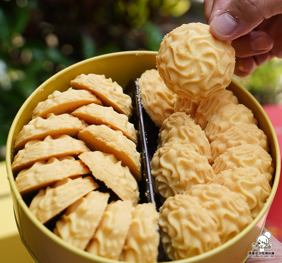 實心蛋捲 中秋 禮盒 限定 小小兵 聯名 推薦 高雄 伴手禮 好吃 推薦 蛋捲 點心 美食 好買 早鳥