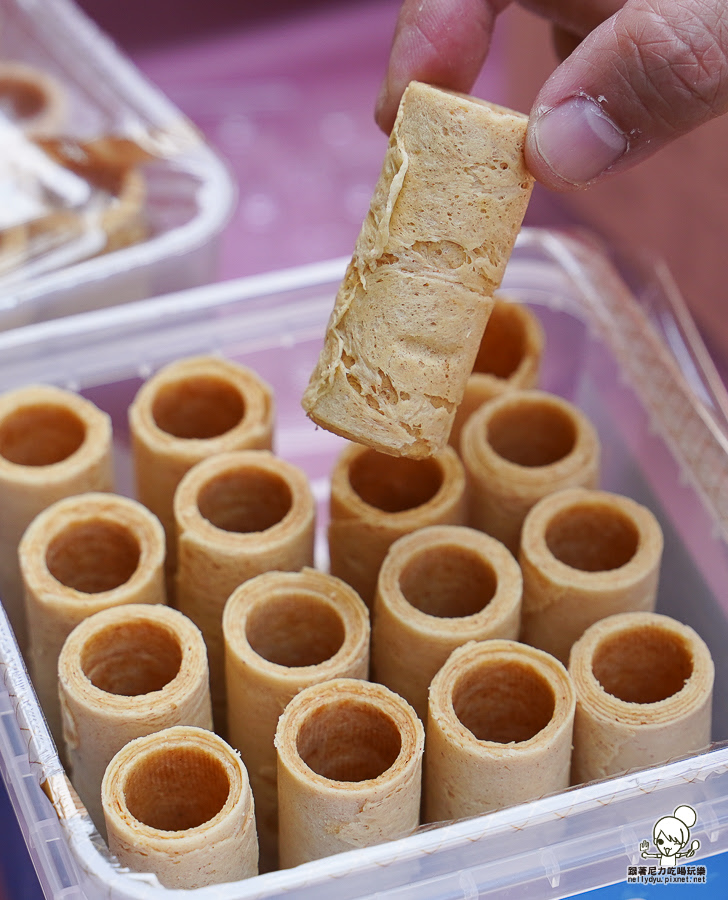 實心蛋捲 中秋 禮盒 限定 小小兵 聯名 推薦 高雄 伴手禮 好吃 推薦 蛋捲 點心 美食 好買 早鳥