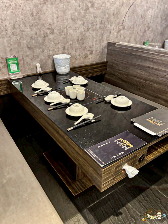 高雄老店 老字號 大宅門乾鍋鴨頭 好吃 推薦 聚餐 聚會 包廂 北高雄 私房菜 手路菜