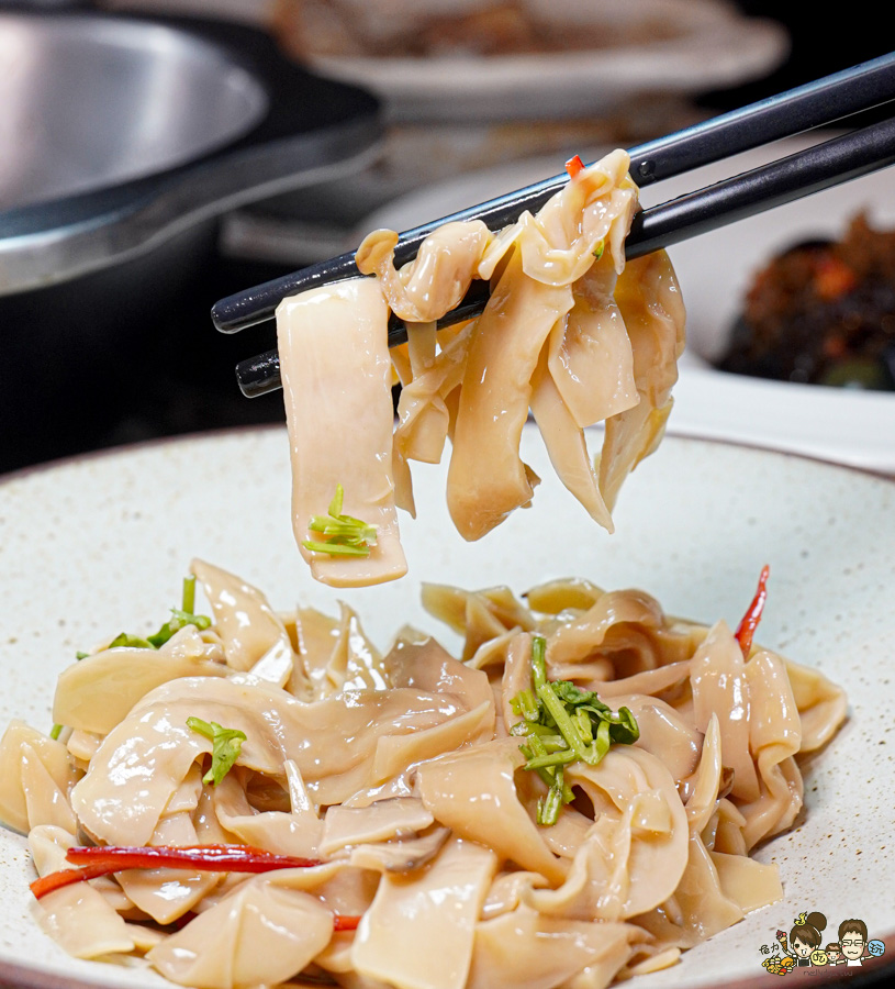 高雄老店 老字號 大宅門乾鍋鴨頭 好吃 推薦 聚餐 聚會 包廂 北高雄 私房菜 手路菜