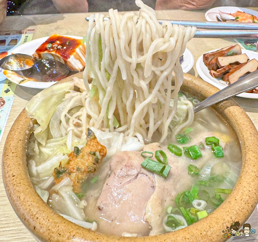 高雄魚麵 甘泉魚麵 麵食 好吃 溫暖 麵 