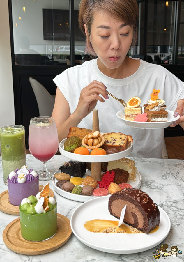 仁武咖啡 最大 三十早人羽 高雄 甜點吃到飽 主餐 鹹食 聚餐 慶生 約會 網美 禮盒 零售 手工餅乾 喜餅 月餅