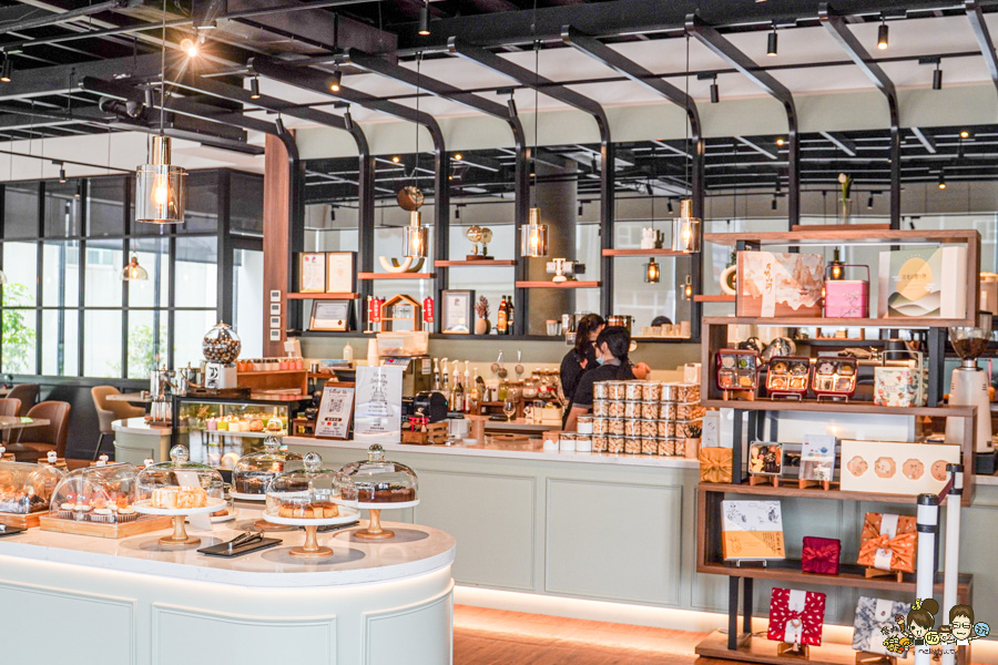 仁武咖啡 最大 三十早人羽 高雄 甜點吃到飽 主餐 鹹食 聚餐 慶生 約會 網美 禮盒 零售 手工餅乾 喜餅 月餅