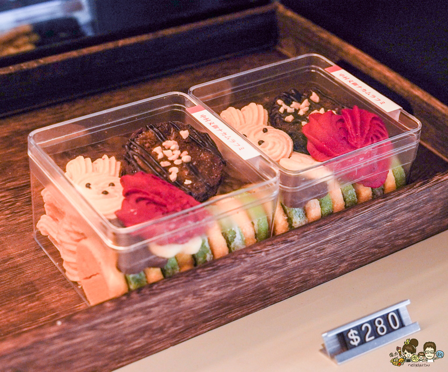 仁武咖啡 最大 三十早人羽 高雄 甜點吃到飽 主餐 鹹食 聚餐 慶生 約會 網美 禮盒 零售 手工餅乾 喜餅 月餅